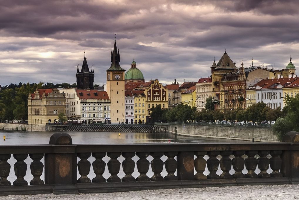 2 éjszaka 2 fő részére reggelivel, executive szoba, korlátlan wellness: Top Hotel Praha**** - Top Hotel Prague kupon