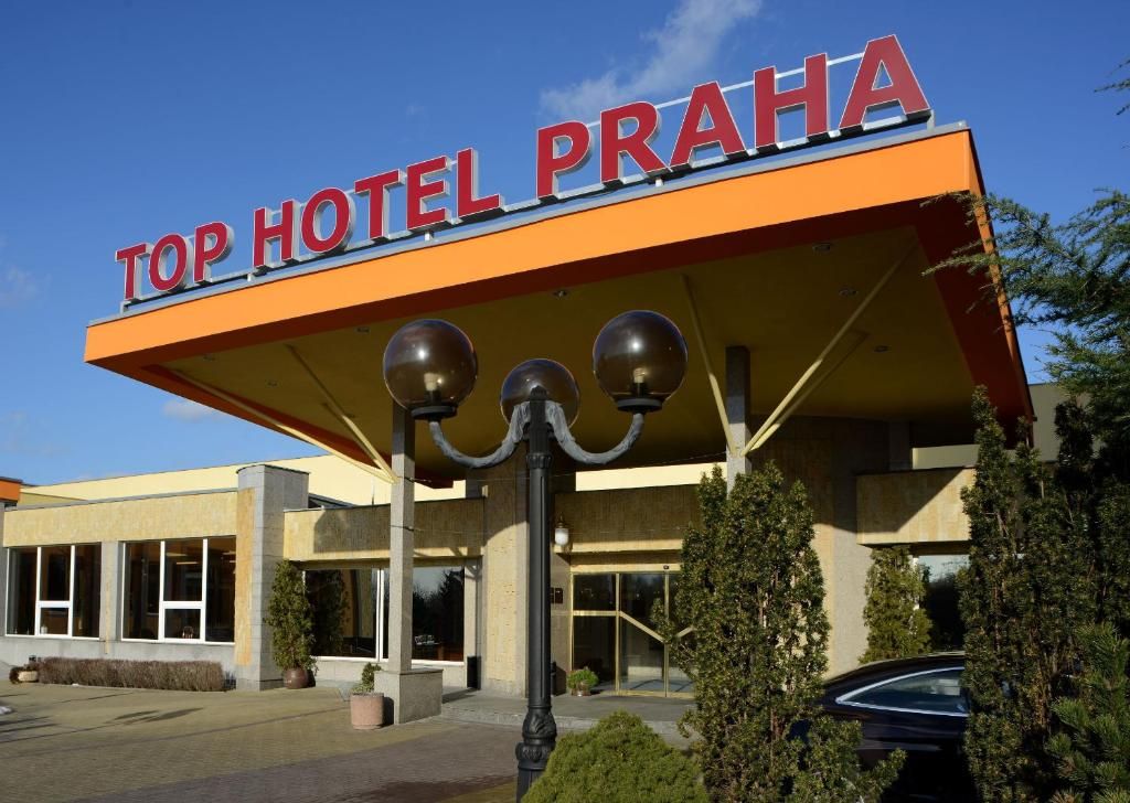 4 éjszaka félpanzióval 2 fő részére standard szobában, korlátlan wellness - Top Hotel Prága - Top Hotel Prague kupon